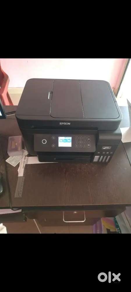 Epson l6270 good condition with full inks and maintenance box
