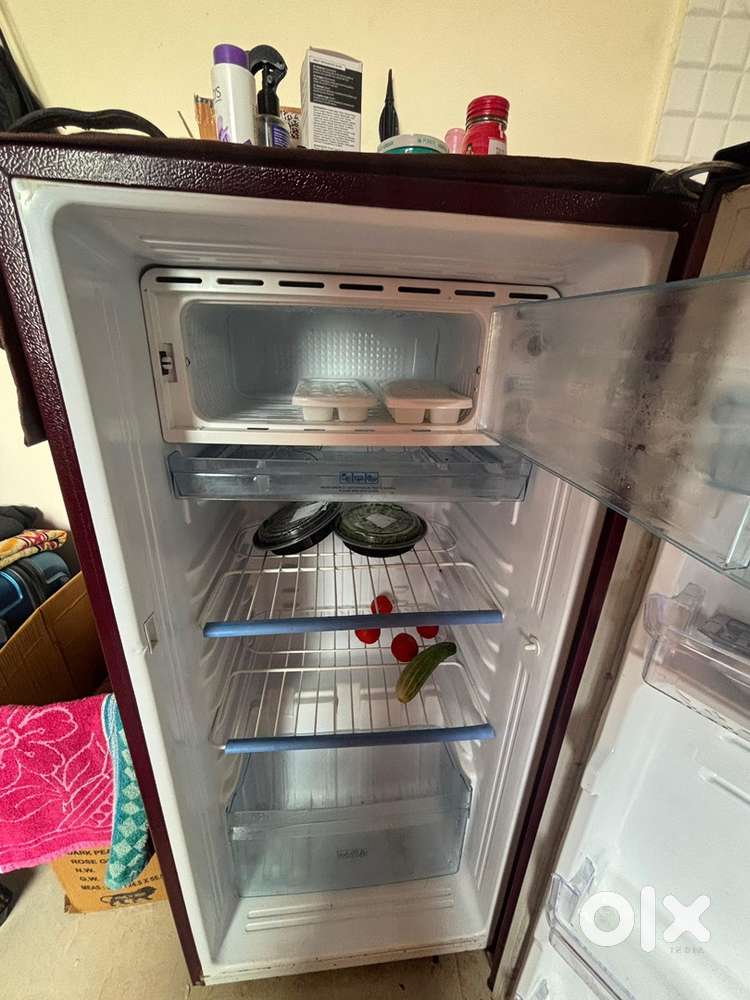 Fridge in very good condition chills very well haier is the brand