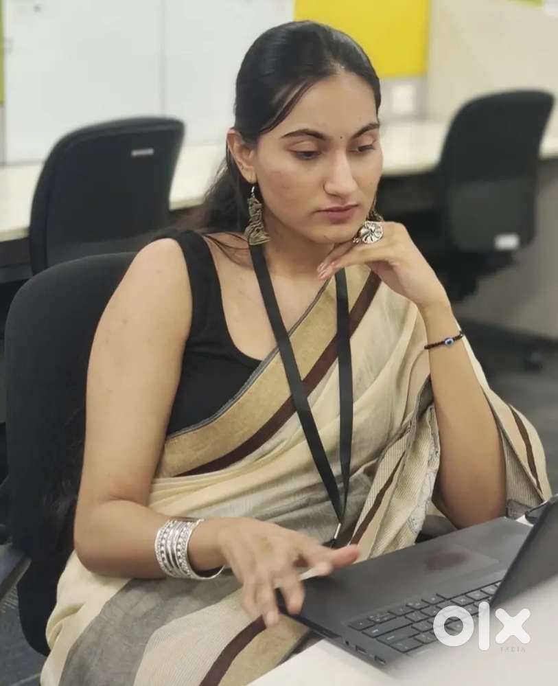 Female Assistant Cum Business Partner - Age 25+ Years