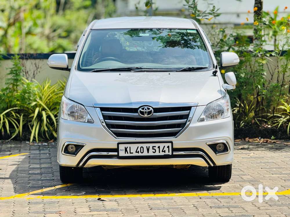 Toyota Innova 2.5 VX 8 STR BS-III, 2013, Diesel