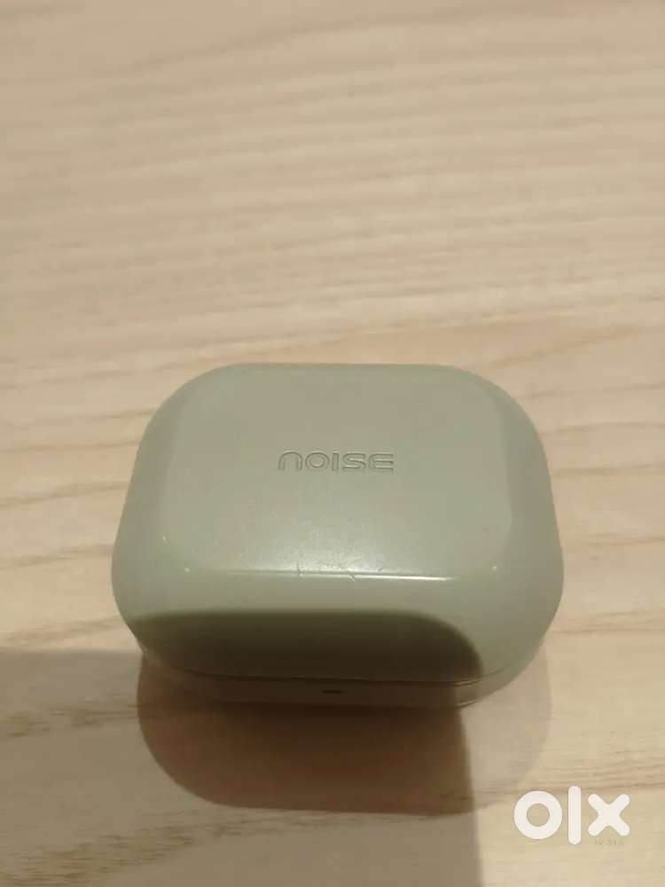 Noise Ear buds case