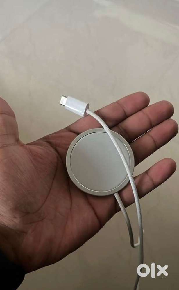 Apple magsafe chrager new