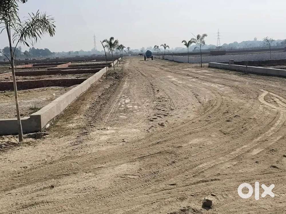 1000sqft एरिया का अप्रूव्ड प्लाट सुल्तानपुर नेशनल हाईवे से नजदीक