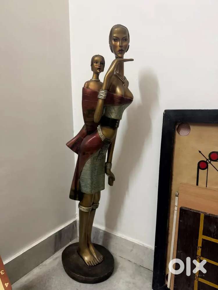 Metallic human figure