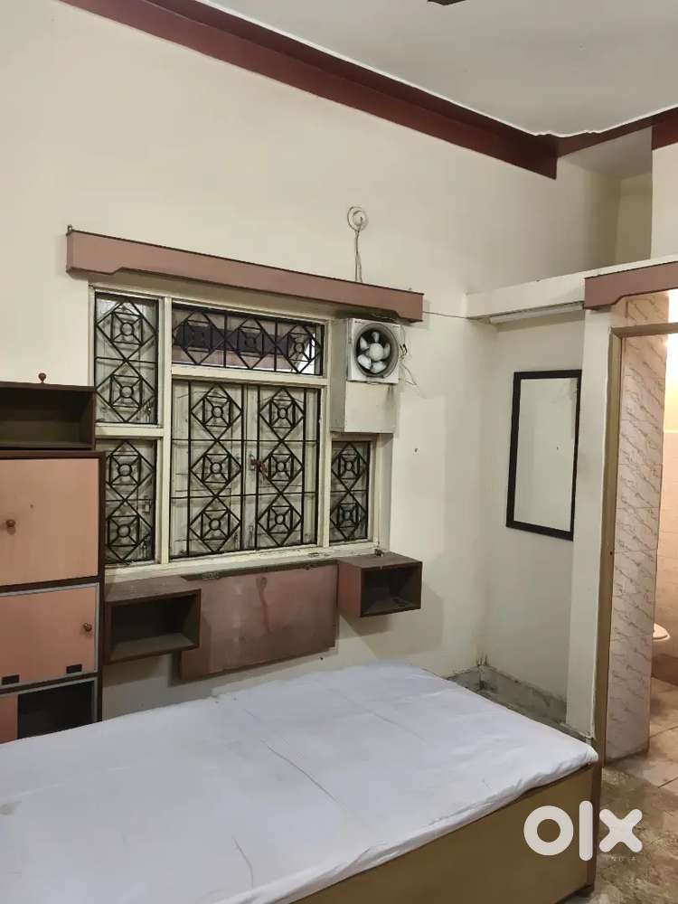 Single Room Rent (Boys/Girls)