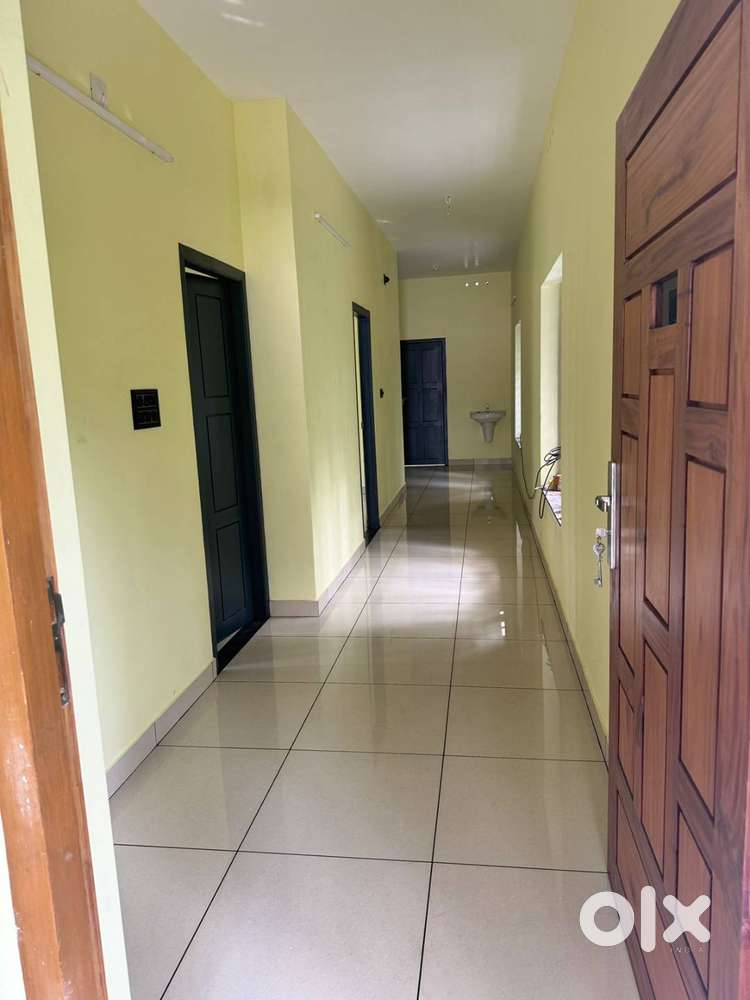 PAPPANAMCODE SATYAN NAGAR 2 BHK FIRST FLOOR HOUSE FOR LEASE