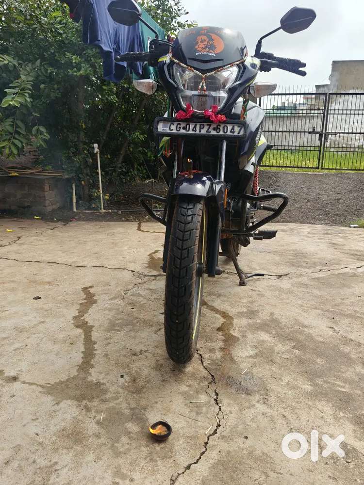 HONDA SP 125 DISC BRAKE TOP VARIANT NEW CONDITION IKE