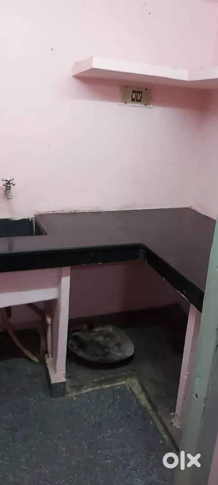 2 room set 2washroom 1double bed 1single bed 1kitchen all full furnish