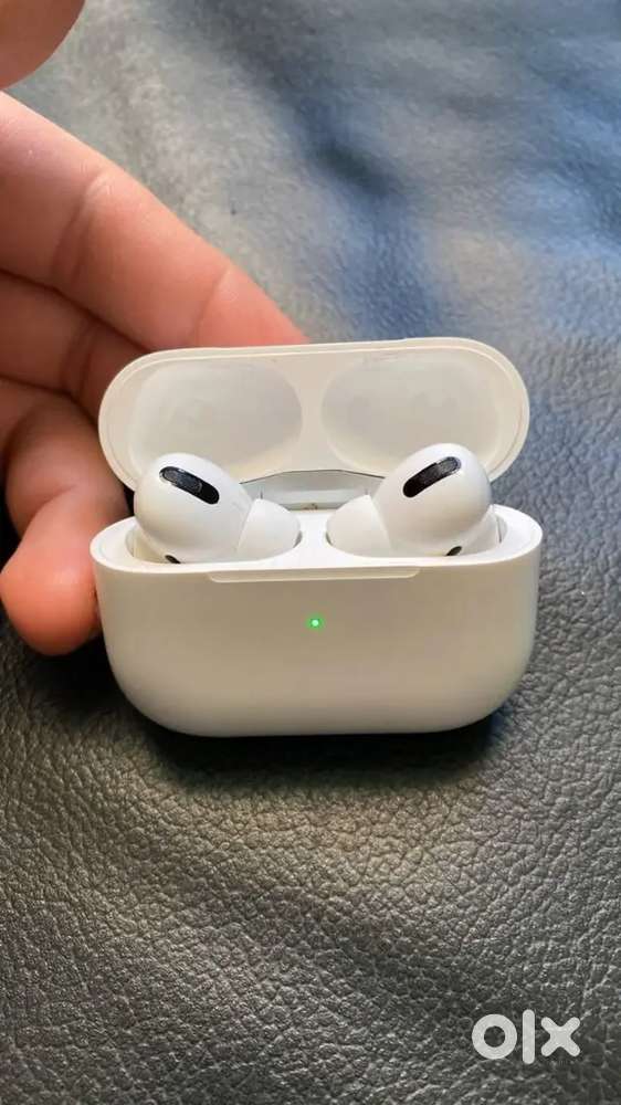 Airpods Pro With Free Case
