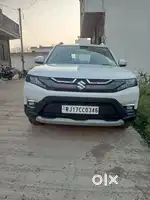 Maruti Suzuki Brezza 2024 CNG & petrol
 10400 Km Driven