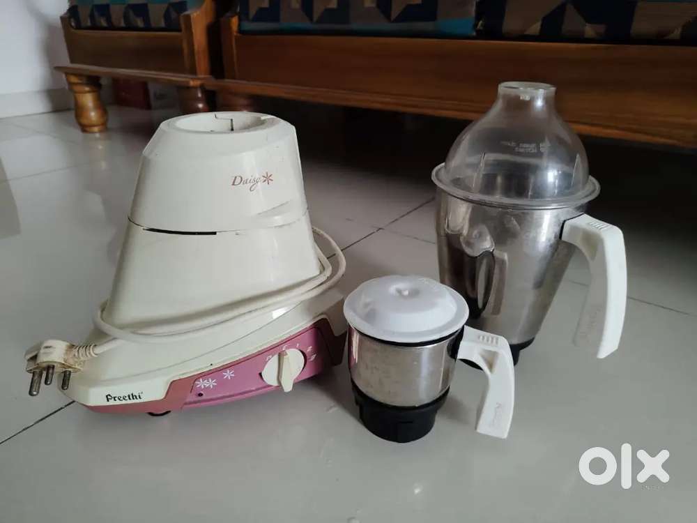 Preethi mixie with 750W - Fully working condition