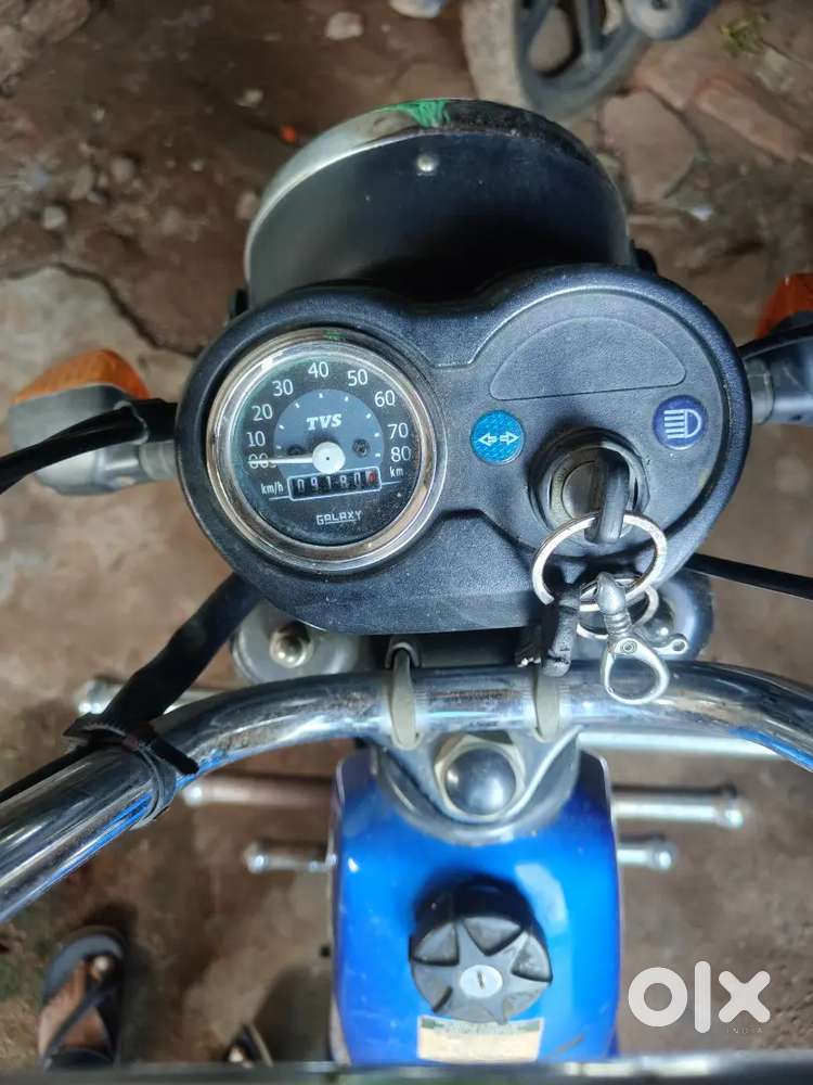A single handed scuter