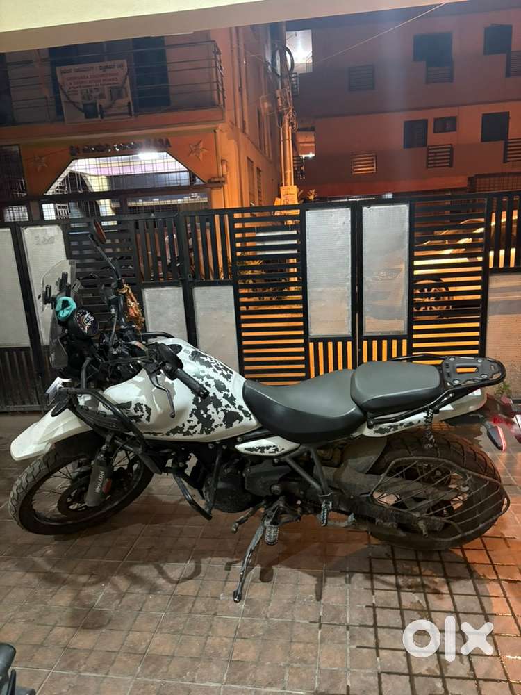 Himalayan 450 Kamet White (Reg Yr: 2024)
