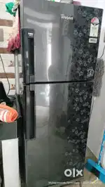 Whirlpool double door fridge