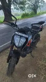 KTM Duke 250 – 2022 Model  2023 Reg  5Y Insurance  Single Owner