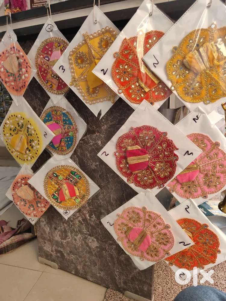 Bhagwan ki poshak, Pooja ka saman