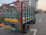 INTRA V50 vehicle