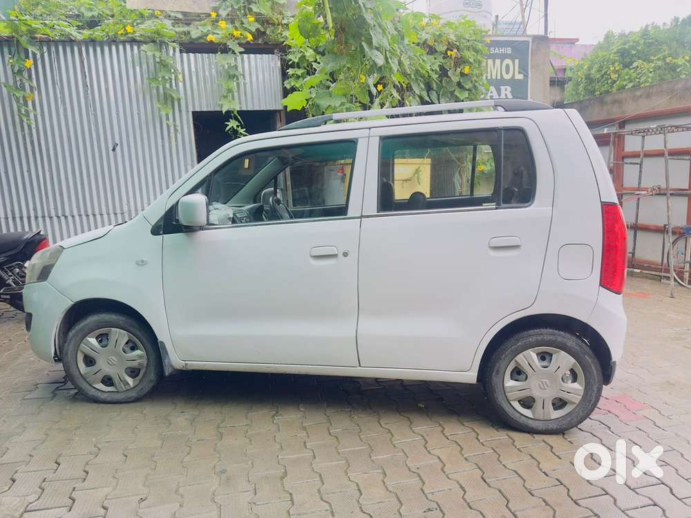 Maruti Suzuki Wagon R 2016 Petrol 82000 Km Driven
