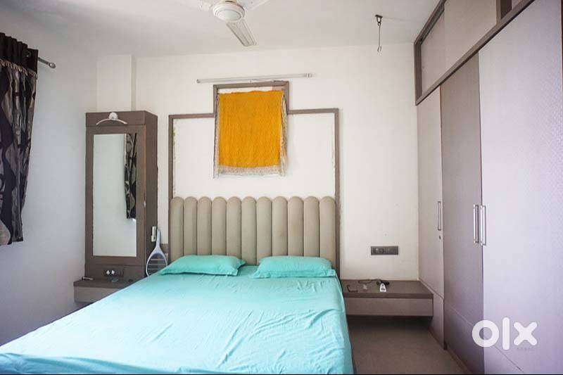 Sardar Patel Nagar Society 3.5 BHK Apartment For Sell