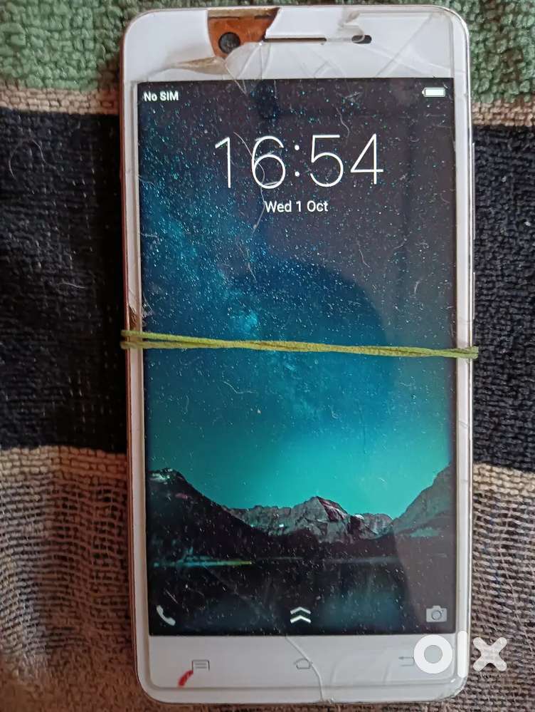Vivo v3 only 700₹