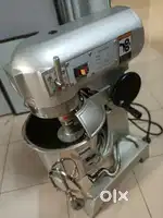 Planatary food mixer