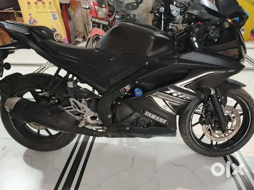 R15 V3 DARK NIGHT BLACK One Hand Bike