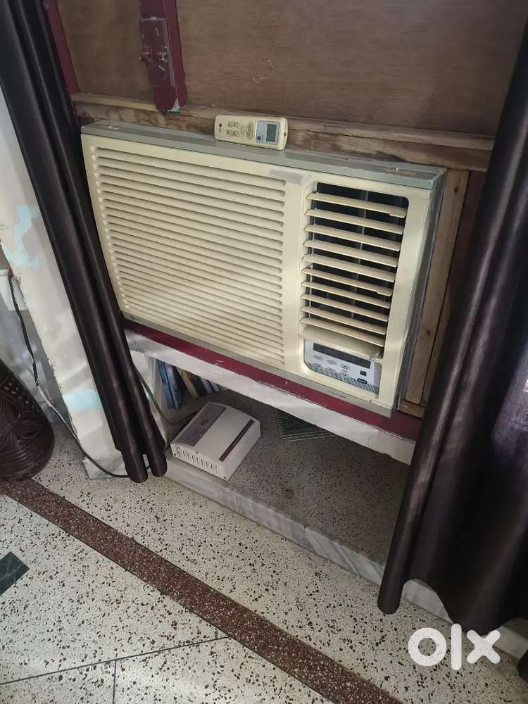 Window all weather AC with remote