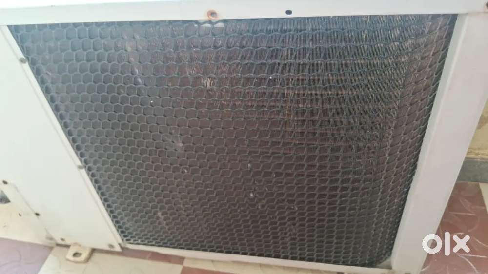 Blue star 1 ton non inverter ac