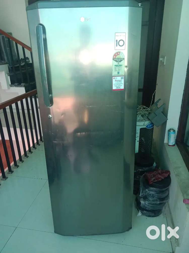 Jingal door LG fridge
