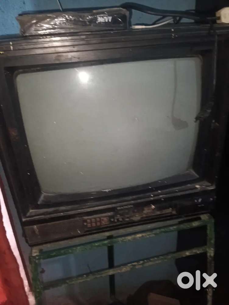 Old tv and dd free setofbox