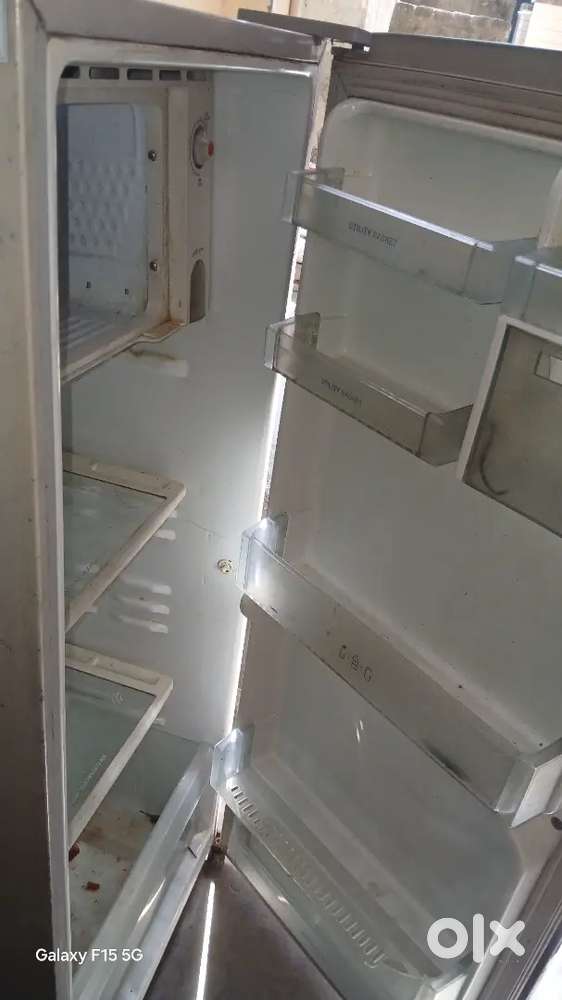Lg 5 star fridge with good condition