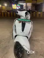 2024   Bajaj chetak  scooter - Excellent condition