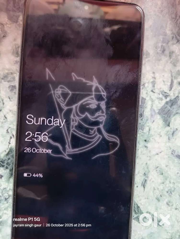 Mobile phone oneplus 10 t back crack