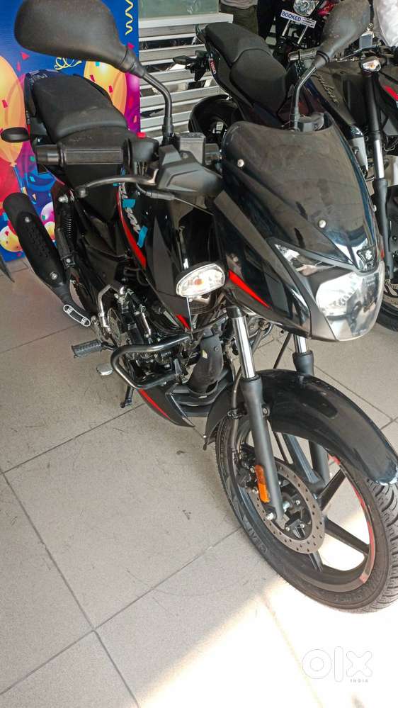 Pulsar 125 split disc