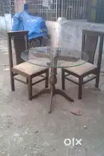 Brand new best quality teakwood 4 seater dining with round shape table