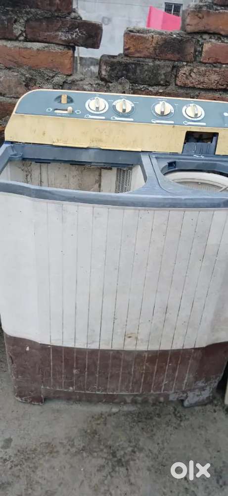 LG MANUAL WASHING MACHINE