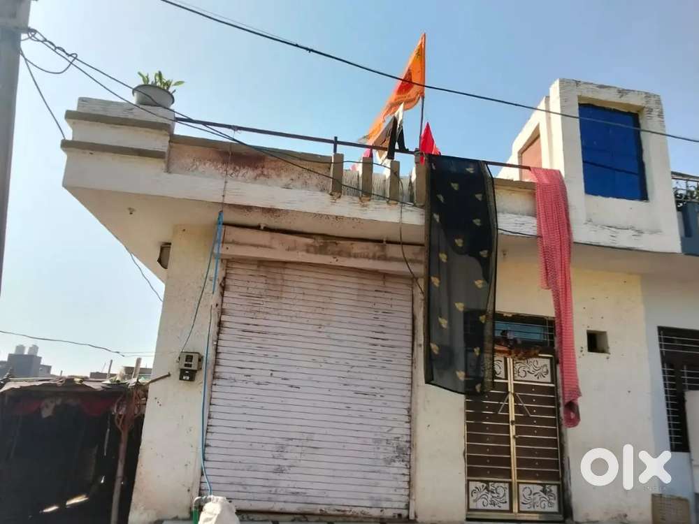 23×39 size corner 2 room ek dukan 2 late bath