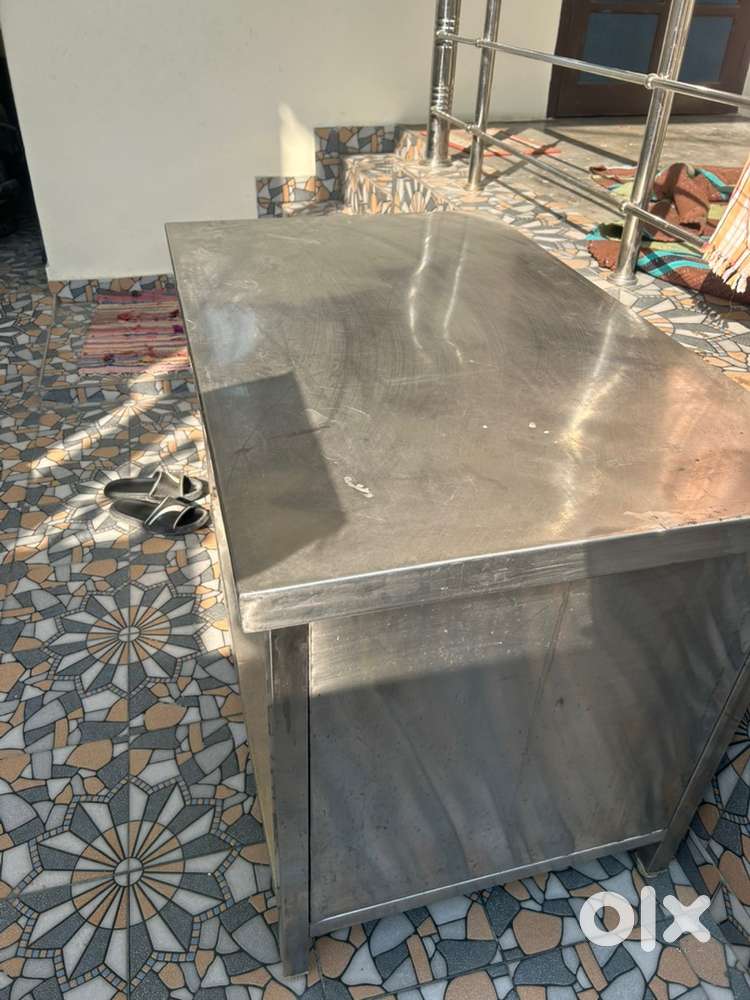 2 Stainless steel table