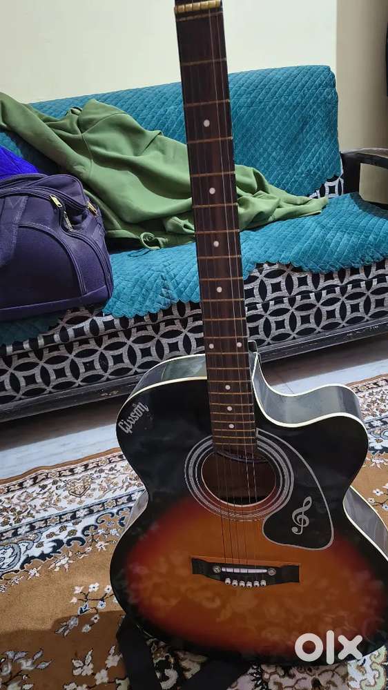 Givsom Guitar good condition