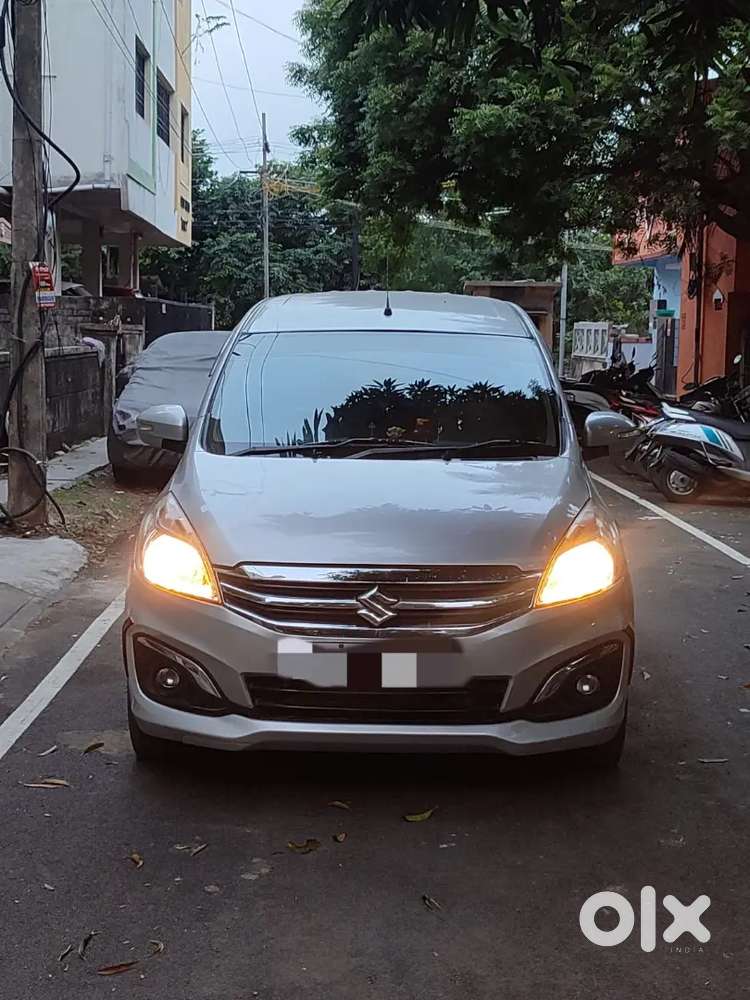 A perfect 7 seater with better fuel economy for the family.