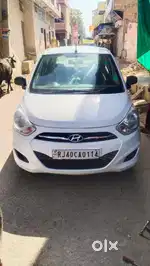 Hyundai i10 2013 – Petrol + CNG  Excellent Condition