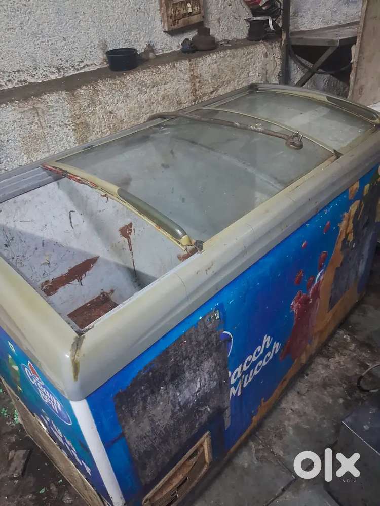 Deep Fridges 500 ltr Good candishan