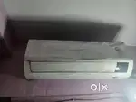 1 year old ac fantastic condition new