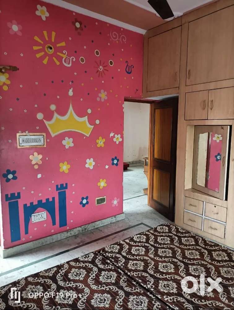 It situated one of the posh area in dehradun vasant vihar enclave