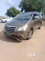 Toyota Innova 2.5 VX 8 STR BS-III, 2015, Diesel