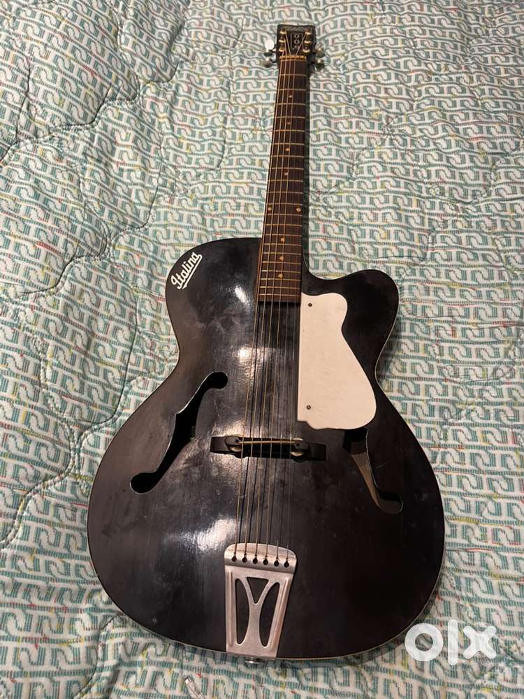 Italina acoustic guitar