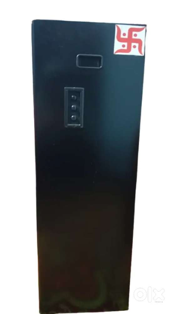 8 Double Woofer tower