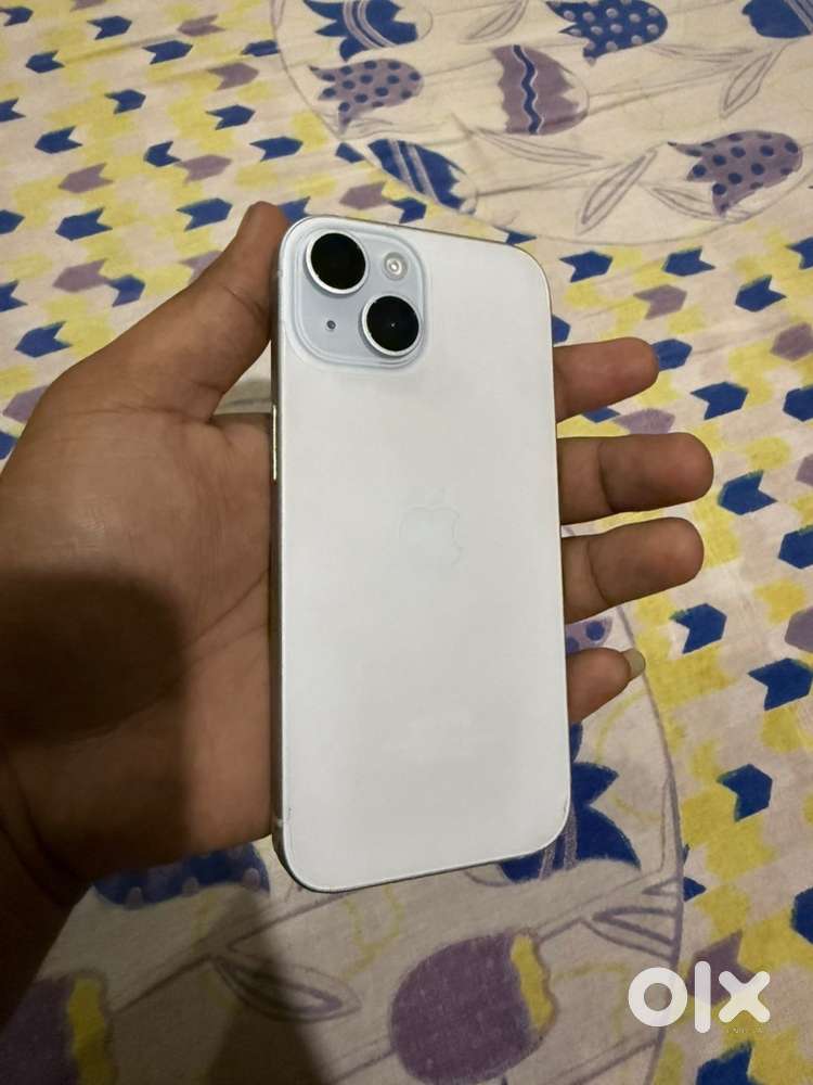 I phon 15 blue