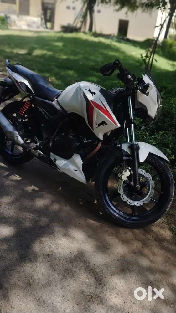 Sab kuch thik h 2014 modal new stekar h