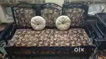 Elegant Sofa Set for Sale – Excellent Condition